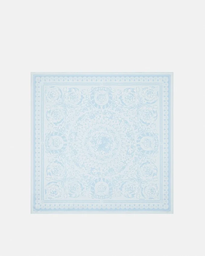 Barocco Large Silk Foulard 90 cm Barocco Large Silk Foulard 90 cm