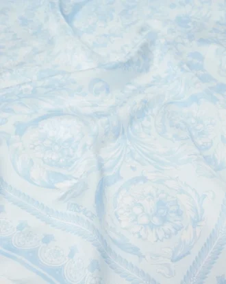Barocco Large Silk Foulard 90 cm Barocco Large Silk Foulard 90 cm