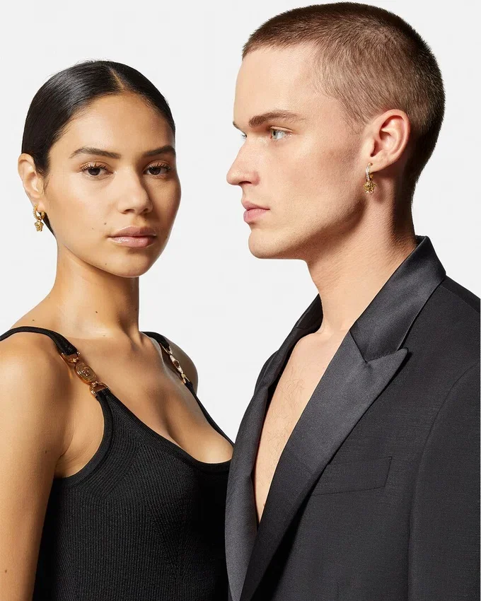 La Medusa Crystal Earrings La Medusa Crystal Earrings