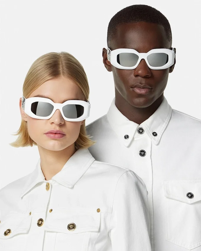 Maxi Medusa Biggie Sunglasses Maxi Medusa Biggie Sunglasses
