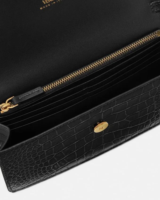 Medusa ’95 Croc-Effect Clutch Medusa ’95 Croc-Effect Clutch