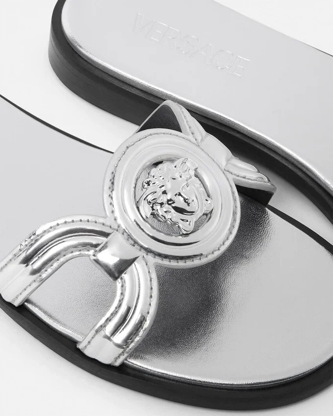 Medusa ’95 Metallic Flat Sandals Medusa ’95 Metallic Flat Sandals