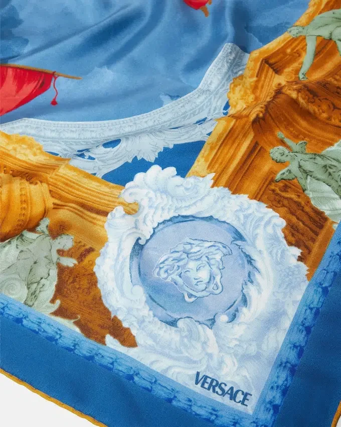 Printed Silk Twill Scarf 90 cm Printed Silk Twill Scarf 90 cm