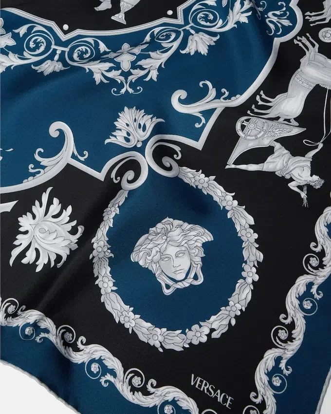 Printed Silk Twill Scarf 90 cm Printed Silk Twill Scarf 90 cm