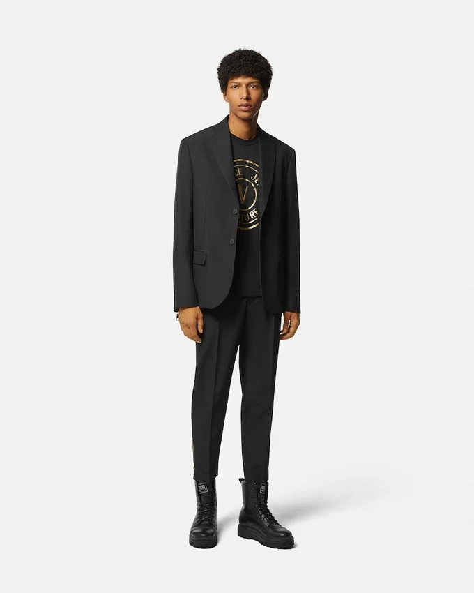 Single-Breasted Blazer Single-Breasted Blazer