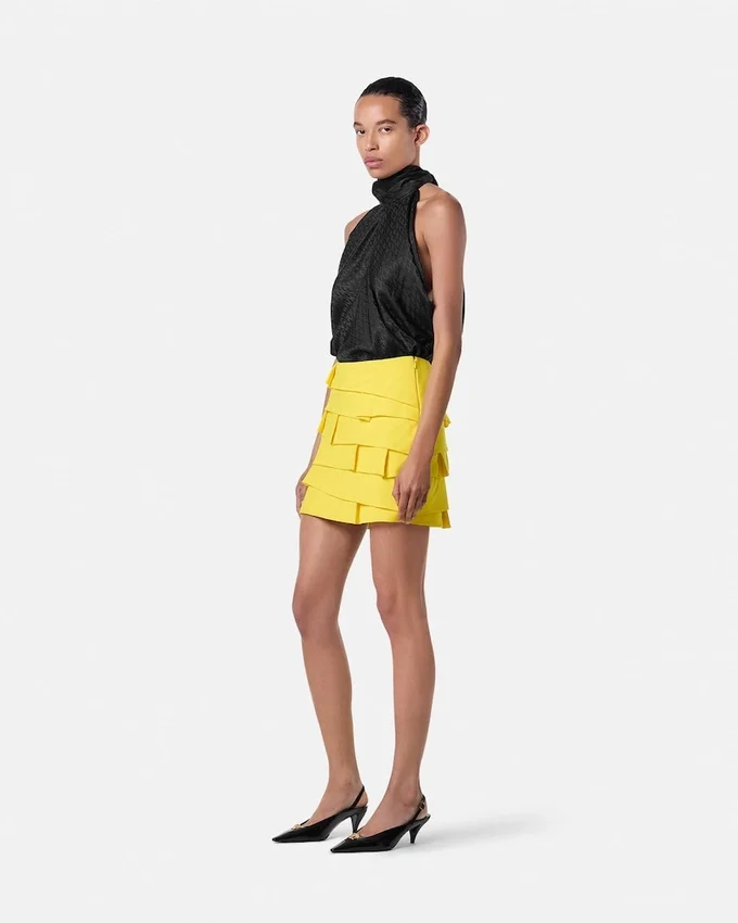 V Allover Jacquard Silk Lavallière Top V Allover Jacquard Silk Lavallière Top