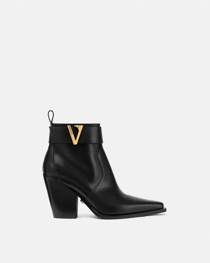 V Leather Ankle Boots 85 mm V Leather Ankle Boots 85 mm