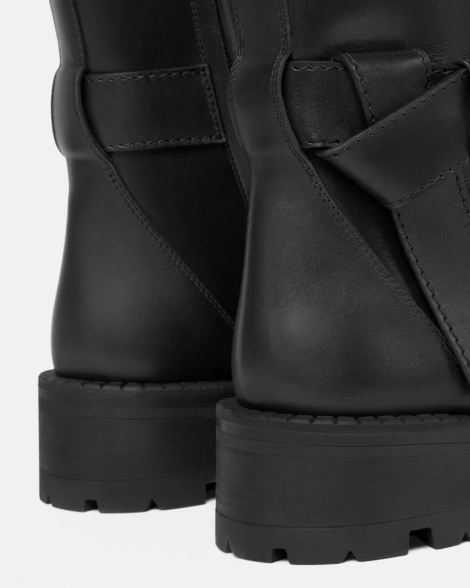 V Leather Boots 45 mm V Leather Boots 45 mm