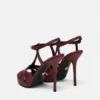 V Leather Sandals 120 mm V Leather Sandals 120 mm
