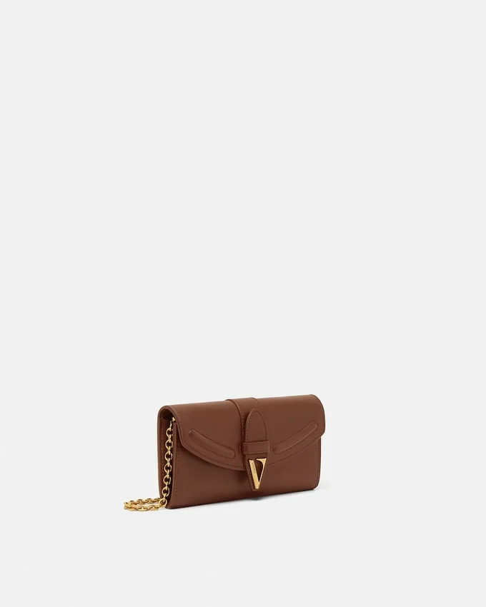 V Leather Wallet On Chain V Leather Wallet On Chain