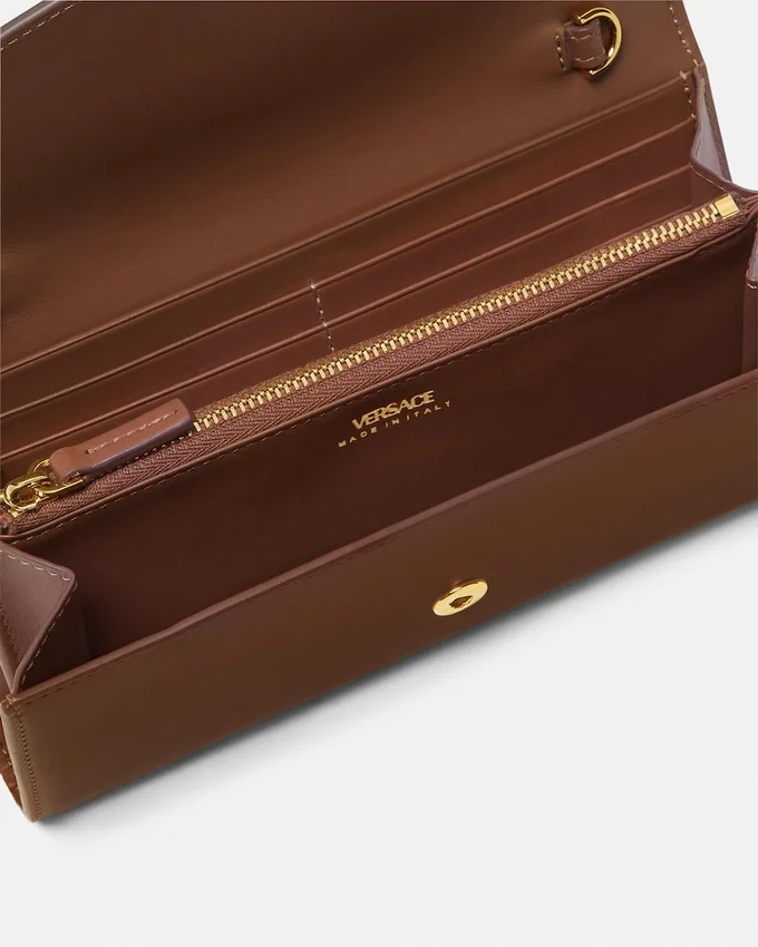 V Leather Wallet On Chain V Leather Wallet On Chain