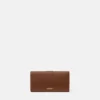 V Leather Wallet On Chain V Leather Wallet On Chain