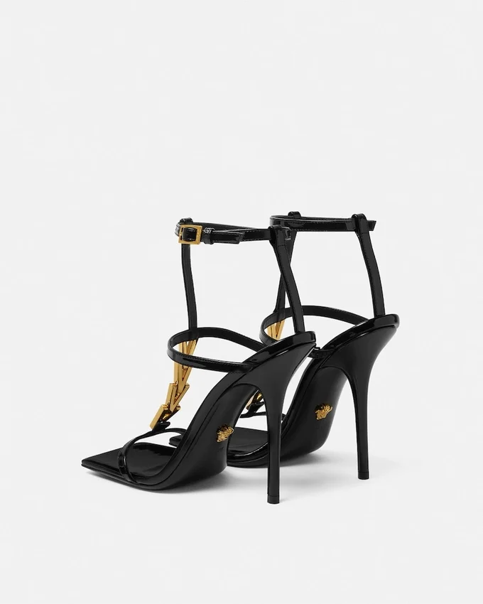 V2025 Chain Patent Sandals 105 mm V2025 Chain Patent Sandals 105 mm